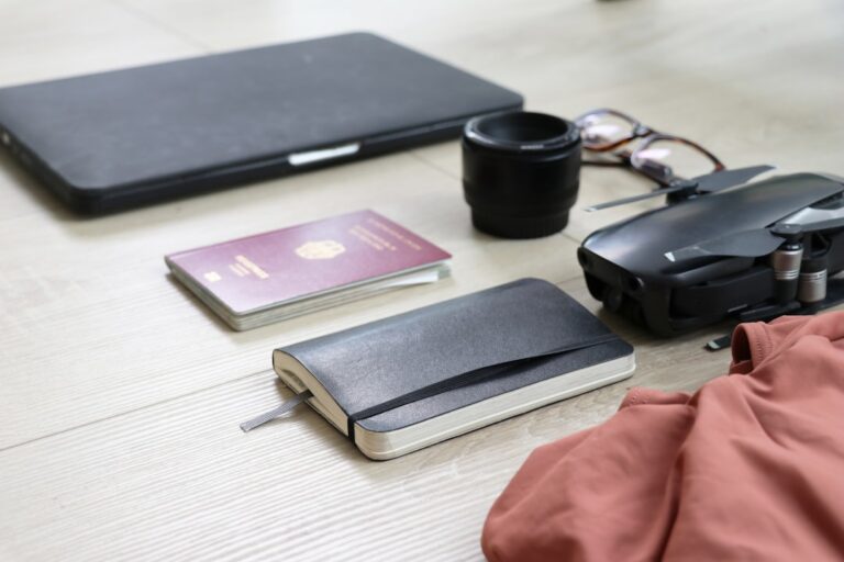 How to Choose the Right Luggage for Your Trip